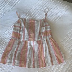 patterned cute tank top with tie back detail